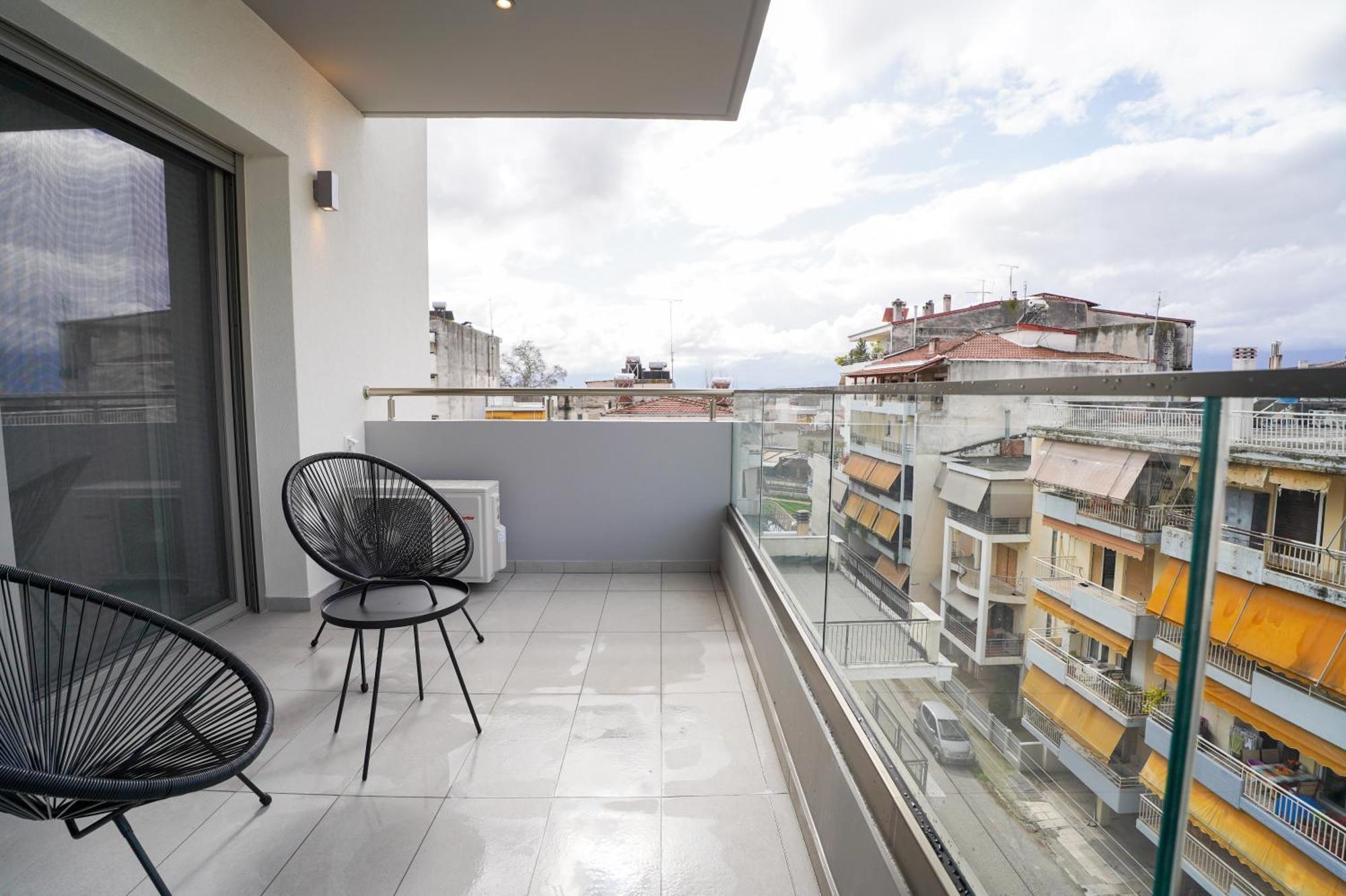 Euphoria Apartments Трикала Экстерьер фото